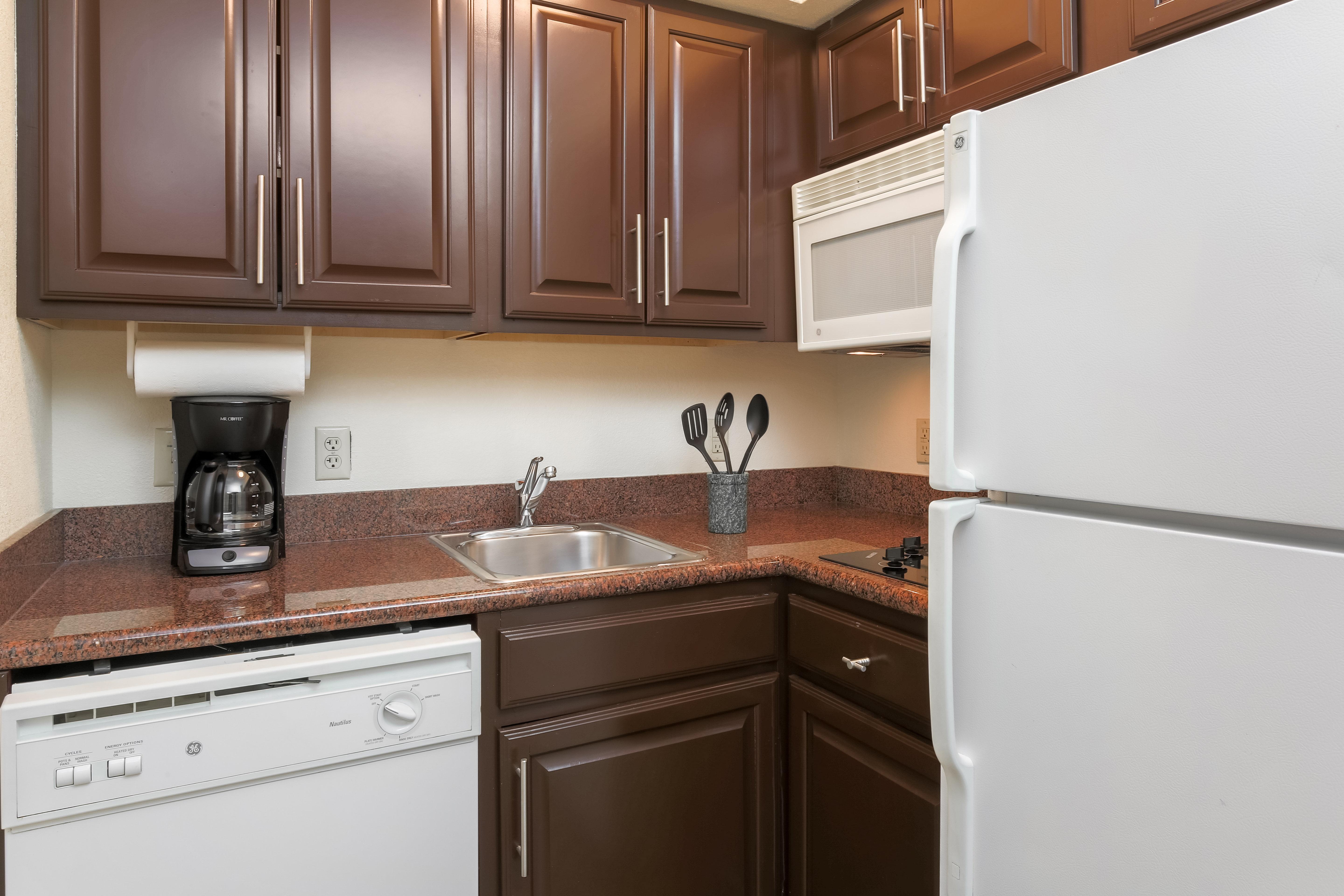 Hotel Staybridge Suites-philadelphia/mount Laurel By Ihg 3*