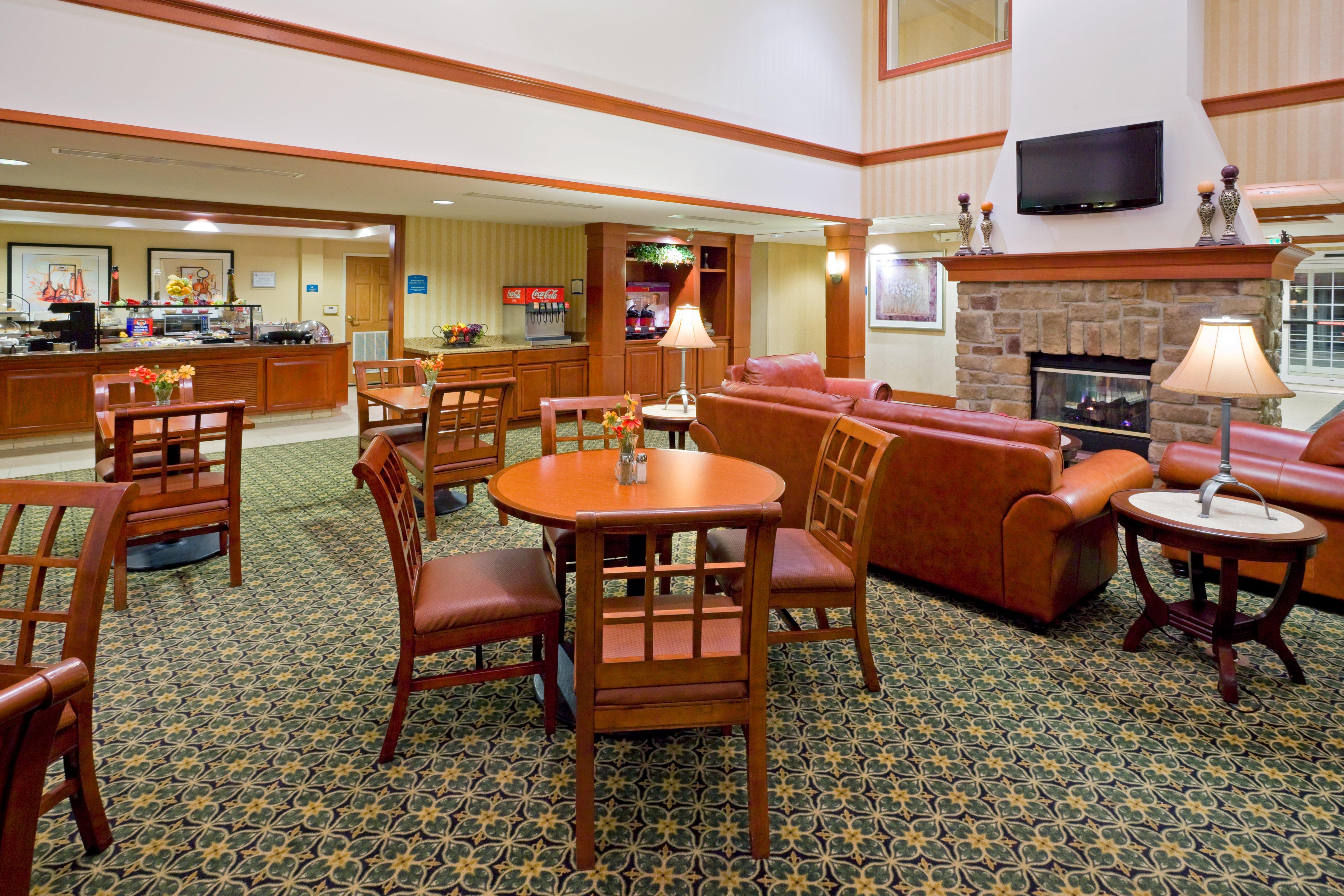 Hotel Staybridge Suites-philadelphia/mount Laurel By Ihg Mount Laurel