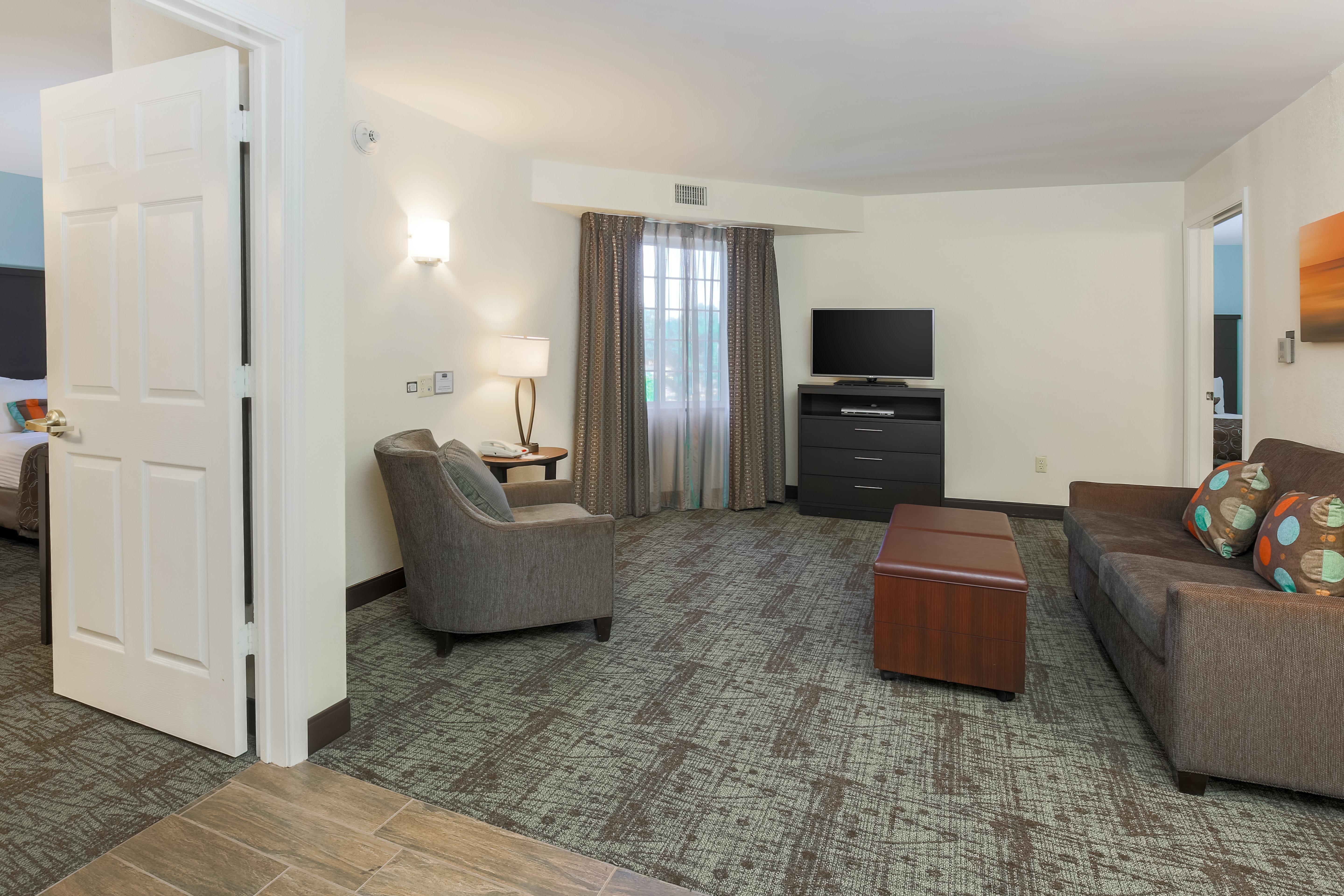 Hotel Staybridge Suites-philadelphia/mount Laurel By Ihg 3*