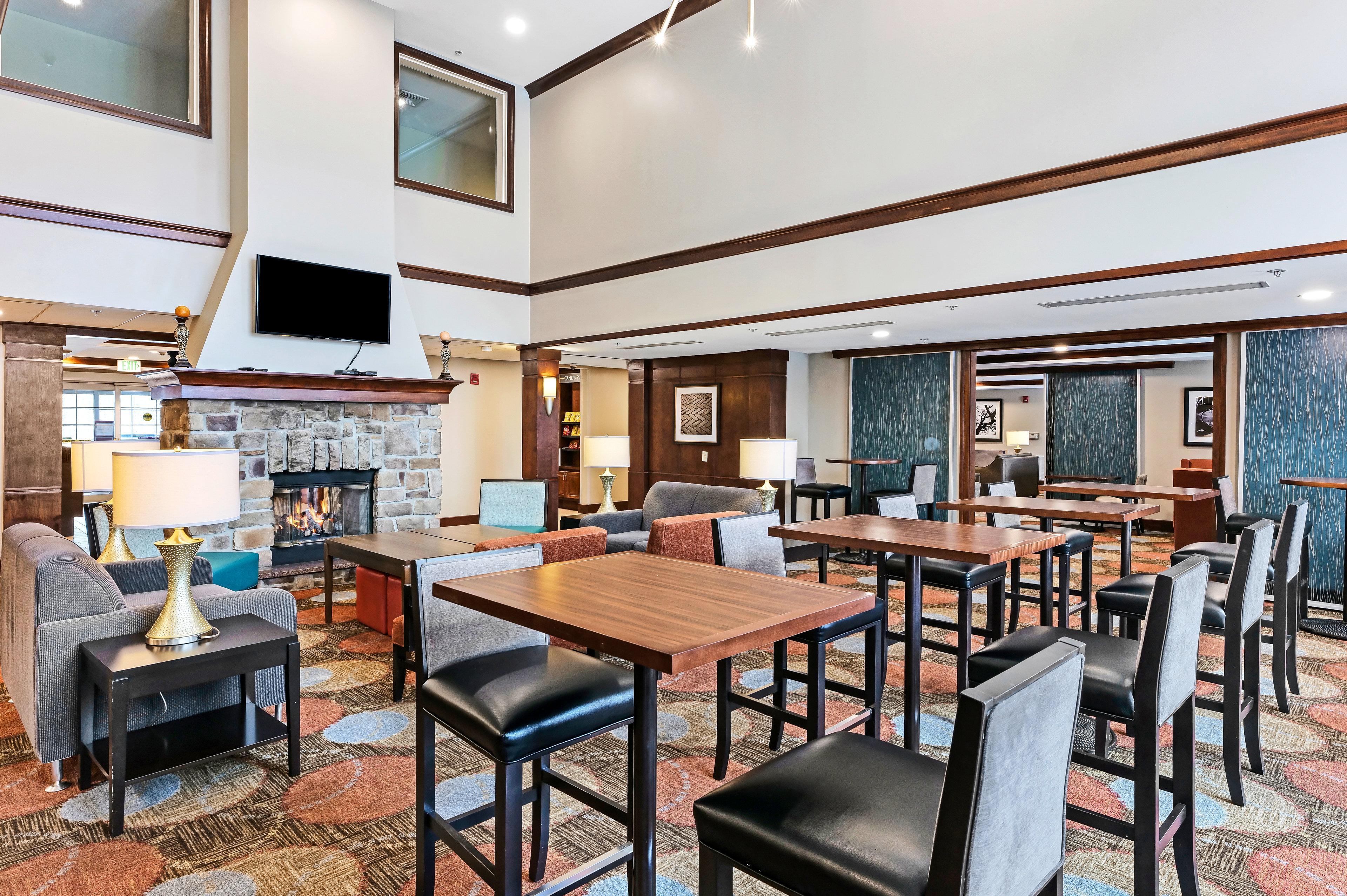 Hotel Staybridge Suites-philadelphia/mount Laurel By Ihg 3*
