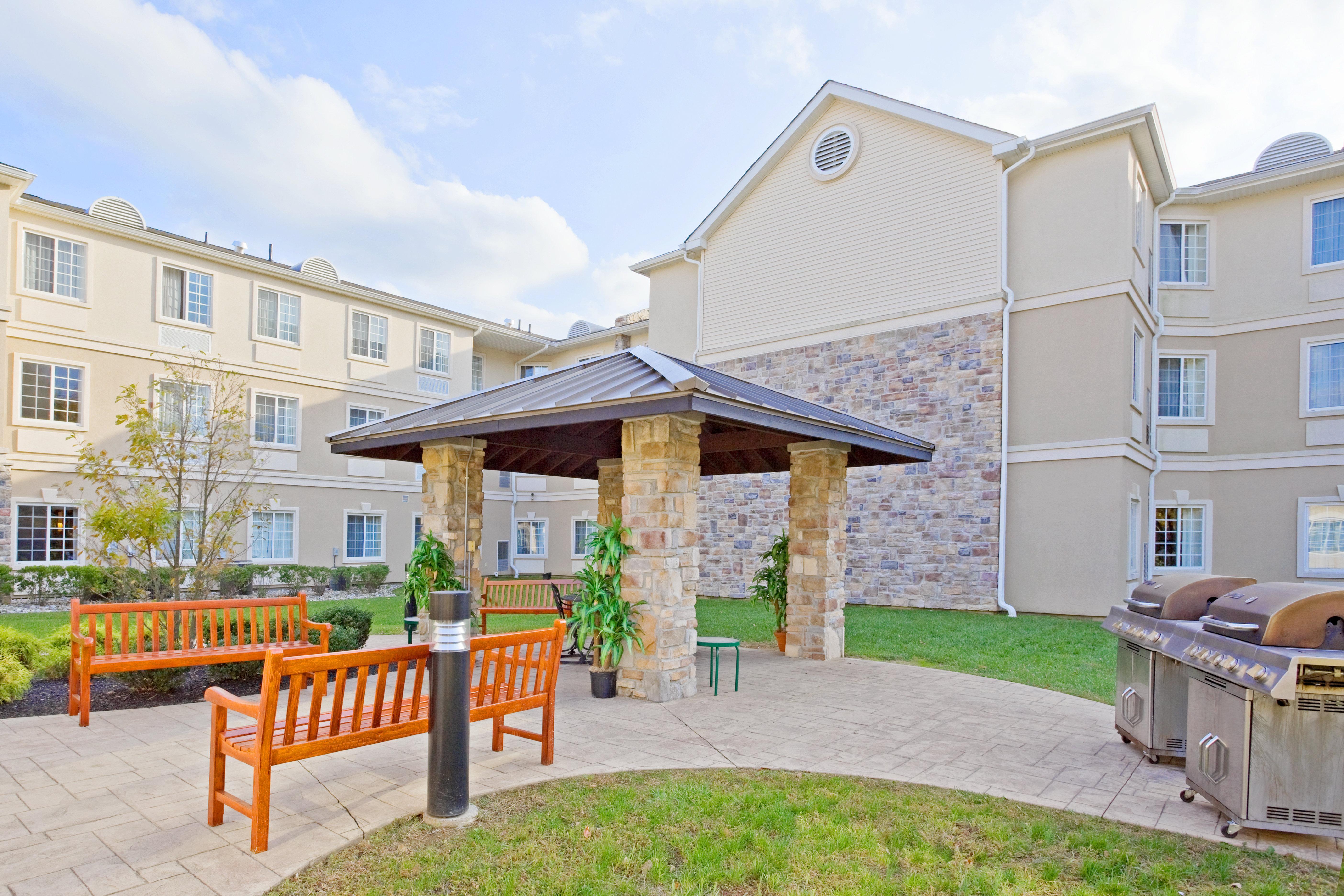Hotel Staybridge Suites-philadelphia/mount Laurel By Ihg 3*
