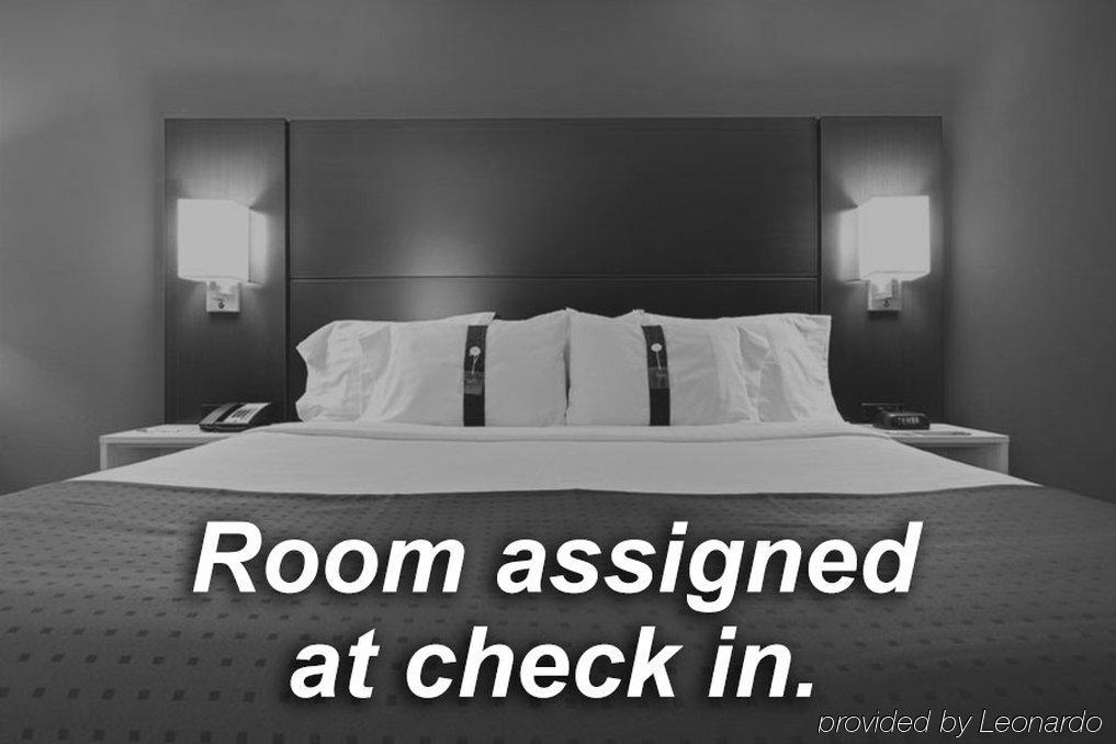 Staybridge Suites-philadelphia/mount Laurel By Ihg Hotel